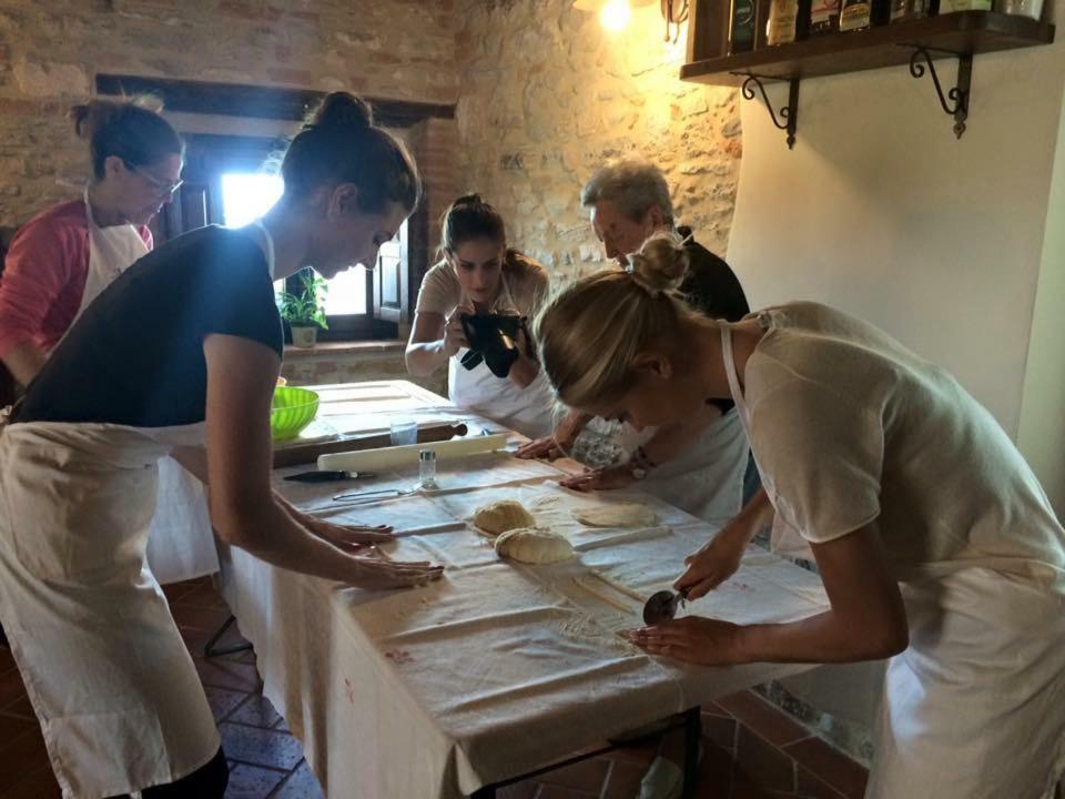 Scannano Serre Di Rapolano